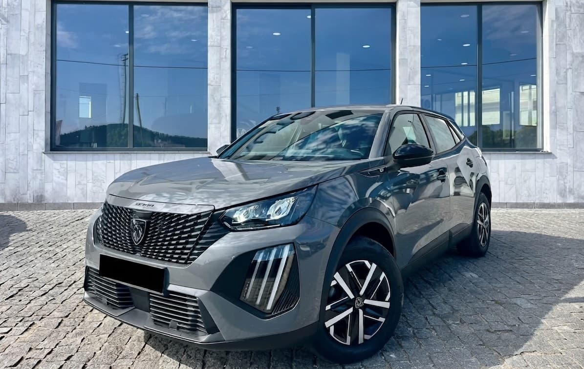 PEUGEOT e-2008 ACTIVE